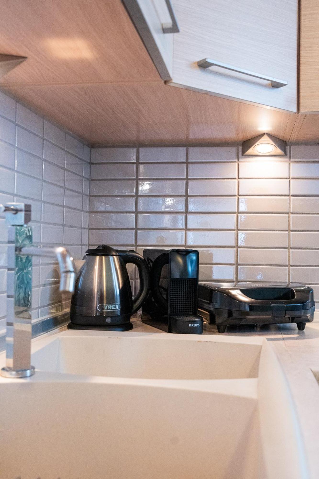ヴォロスOtium Livingアパートメント 部屋 写真